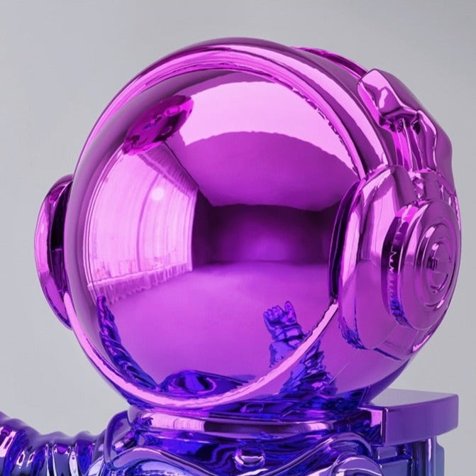 CORX Designs - Astronaut with Balloon Large Statue - Review