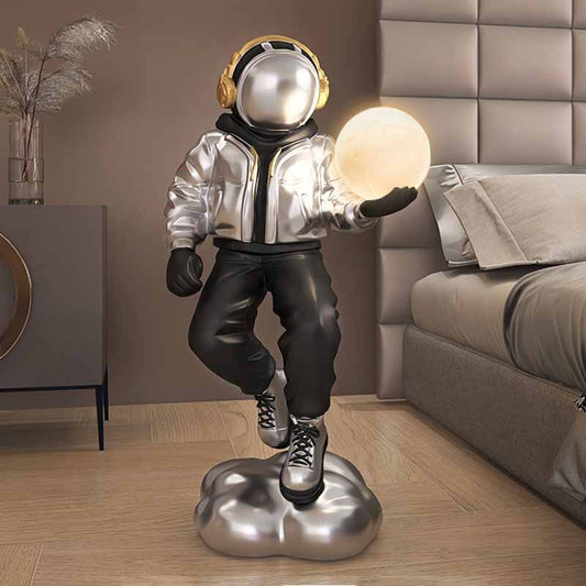 CORX Designs - Astronaut Holding Moon Lamp Large Statue - Review