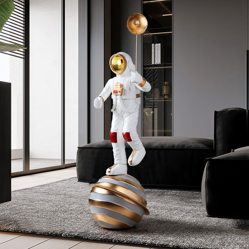 CORX Designs - Astronaut Planet Balloon Statue - Review