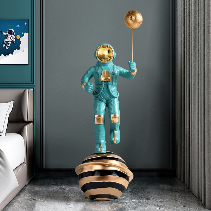 CORX Designs - Astronaut Planet Balloon Statue - Review