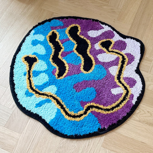CORX Designs - Trippy Smiling Face Rug - Review