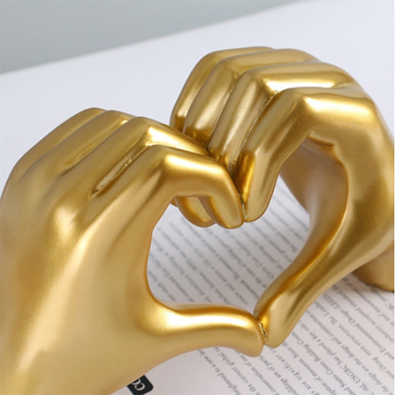 CORX Designs - Love Gesture Finger Statue - Review