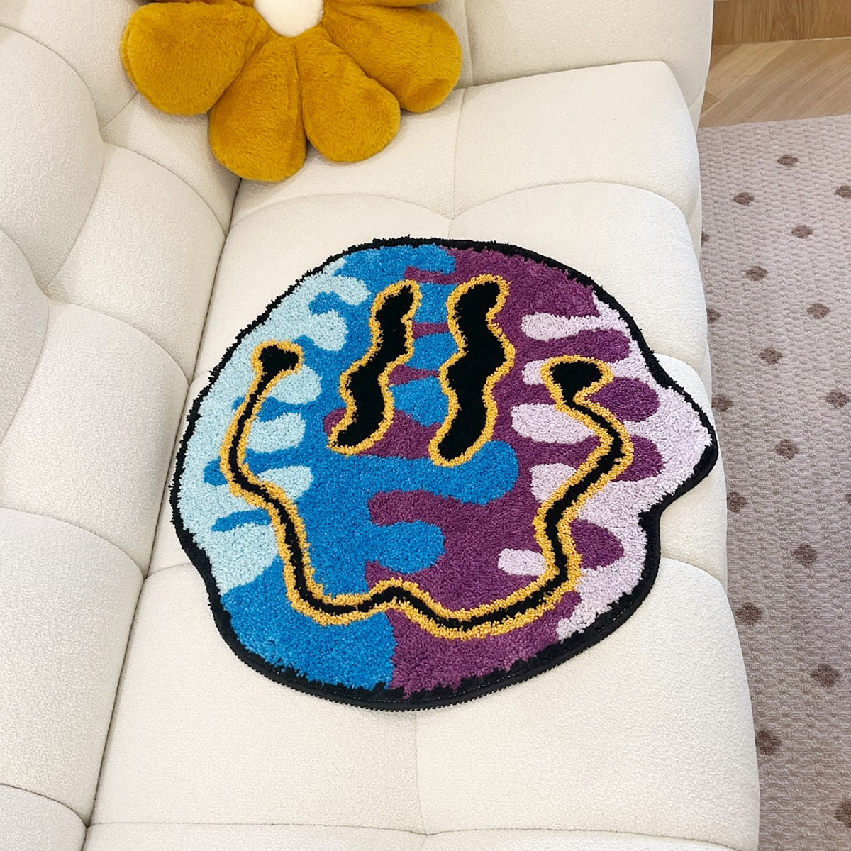 CORX Designs - Trippy Smiling Face Rug - Review
