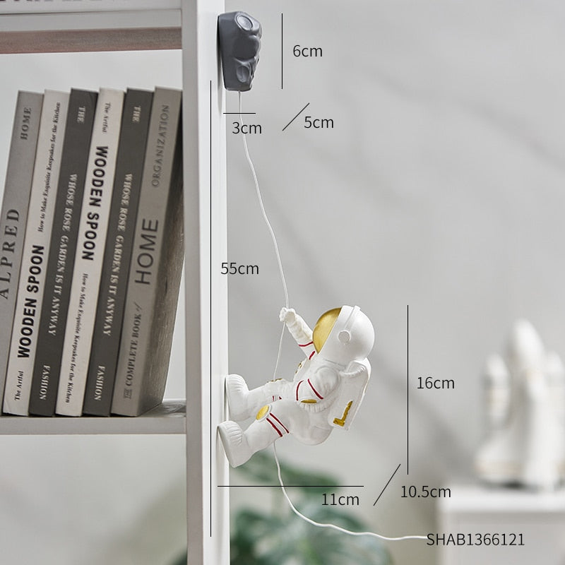 CORX Designs - Climbing Astronaut Wall Statue - Review