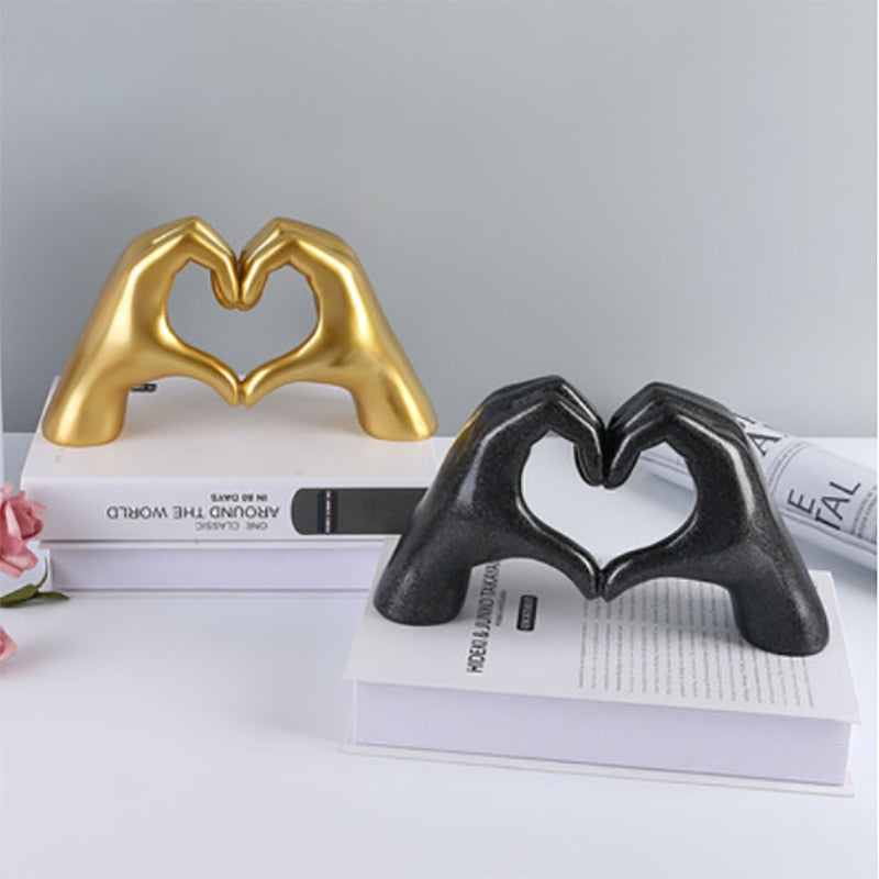 CORX Designs - Love Gesture Finger Statue - Review